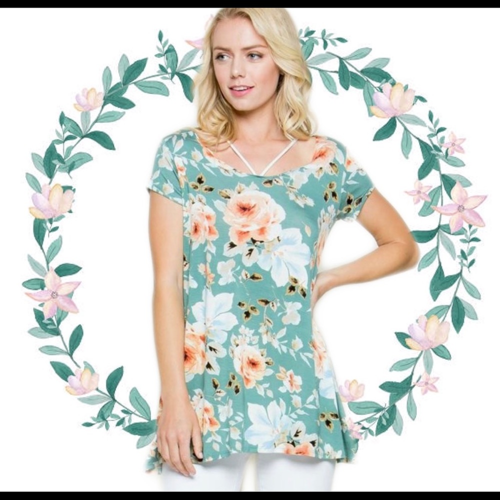 New Floral Tunic With A Strappy Neck SUPER Soft